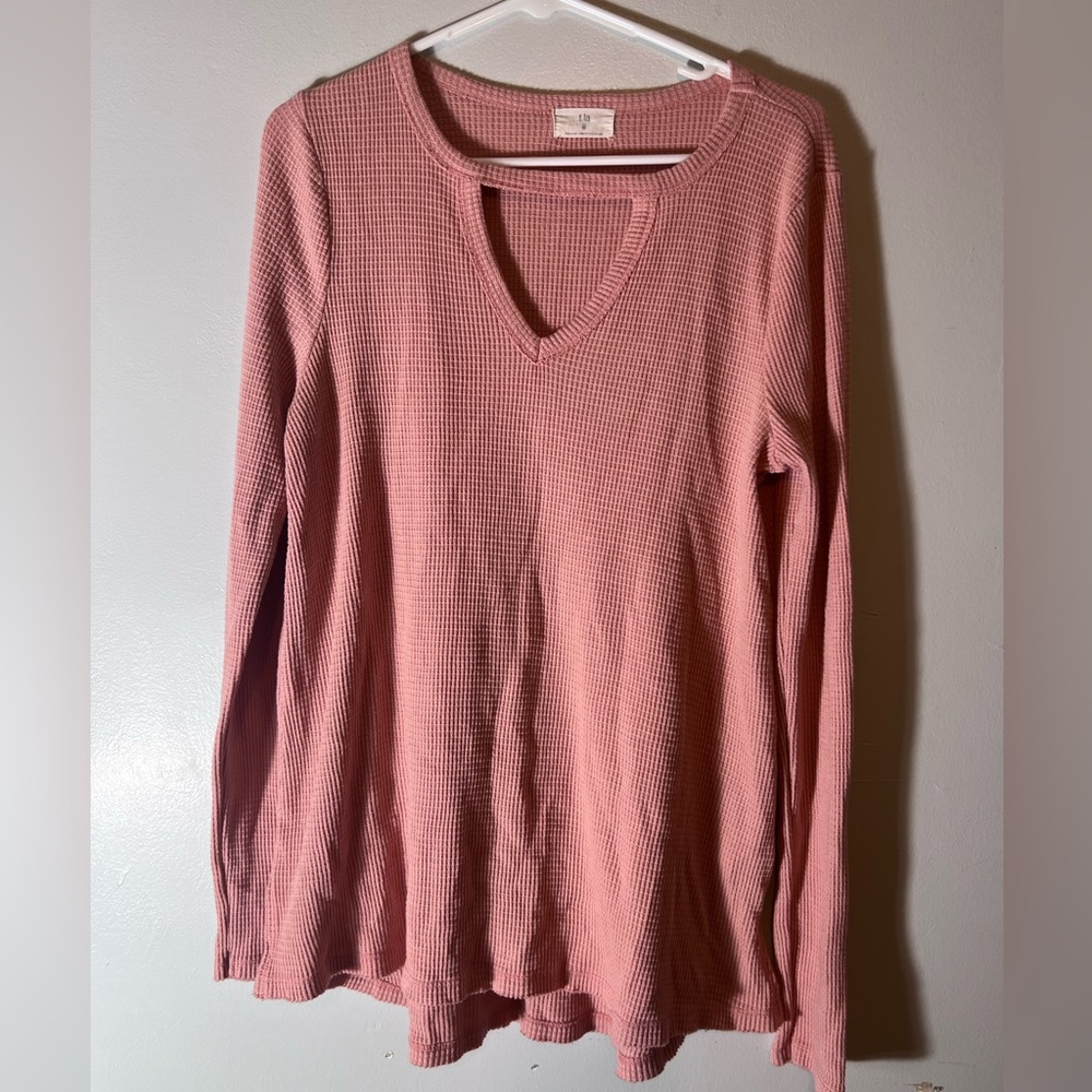 Women’s top Sz M